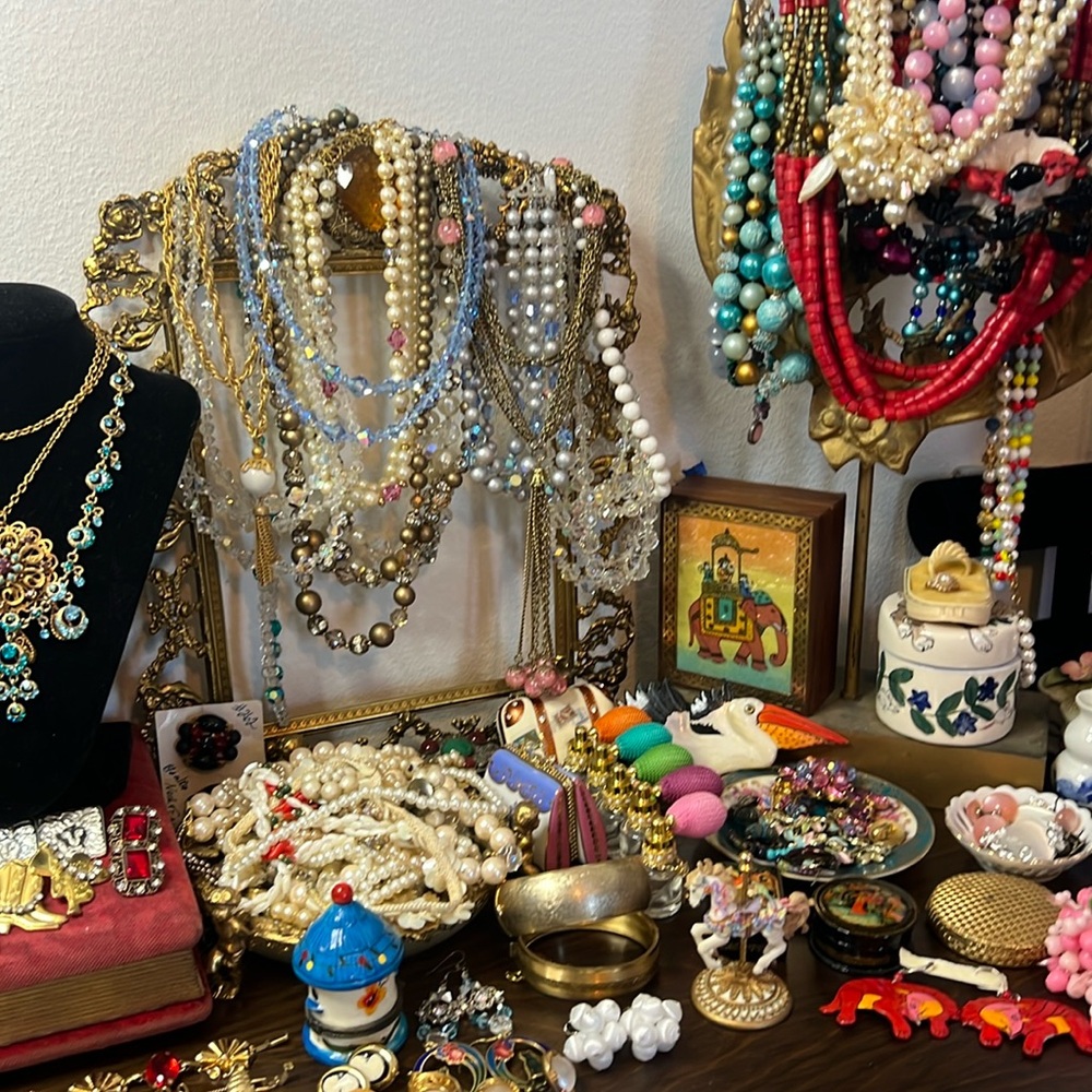 Jewelry Live Show Listing